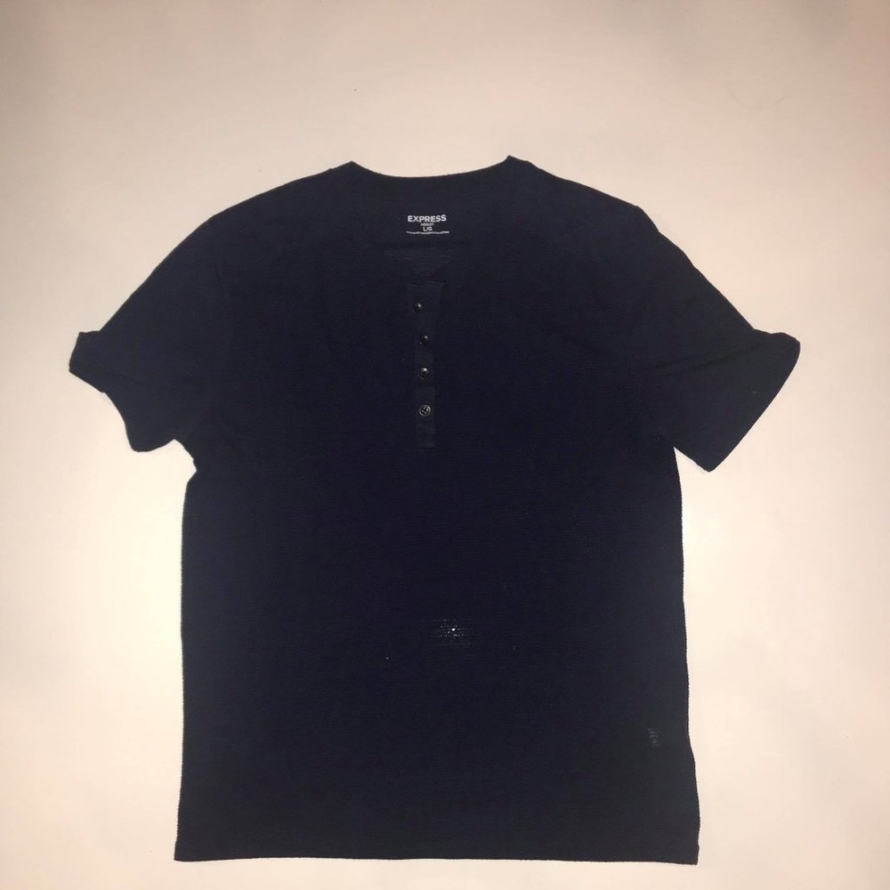 Express men’s Henley shirt